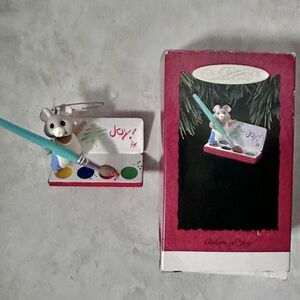 Hallmark Keepsake Ornament Colors of Joy 1994 QX589-3 Mouse Artist Painting Box